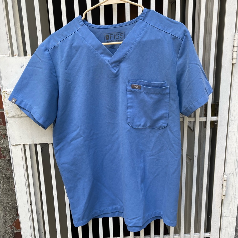 FIGS Ceil Blue Men Leon Scrub Top XS